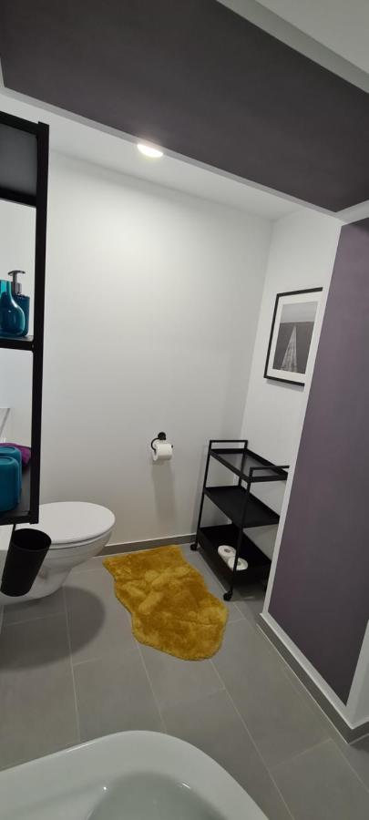 Appartement Lavendel, Ferienwohnung Mit Eigenem Eingang Wie Ein Kleines Haus Bad Salzuflen Exterior photo